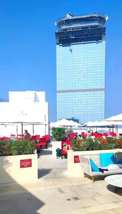 Amazing Apartment With Infinity Pool Dubai Dış mekan fotoğraf